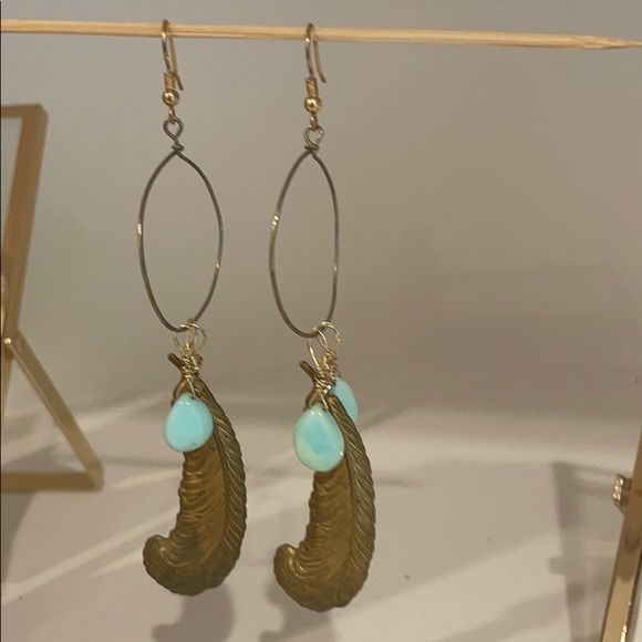 Artisan handmade earrings - Picture 3 of 4